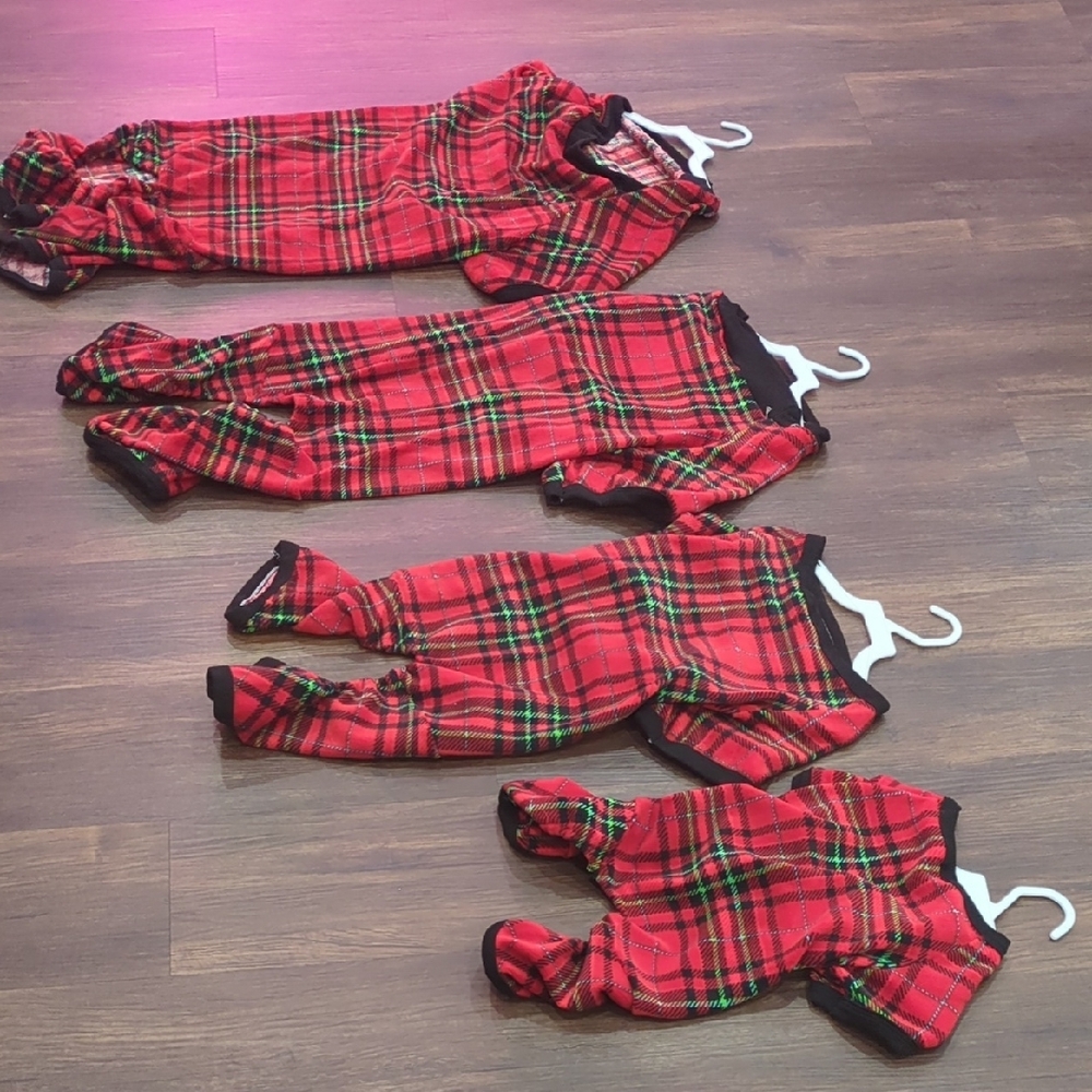 (NEW) Pajamas for dogs, You Get One  For $10 Just Tell Me Your Pets Size.